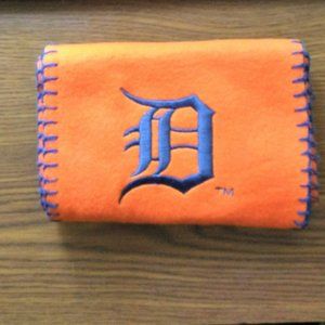 Detroit Tigers Scarf Promo Dunkin Doughnuts Fleece Embroidered MLB Baseball